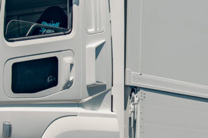 ⑦キャブダクトパネル左右2P