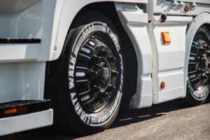 ⑨フロントマットガード左右2P