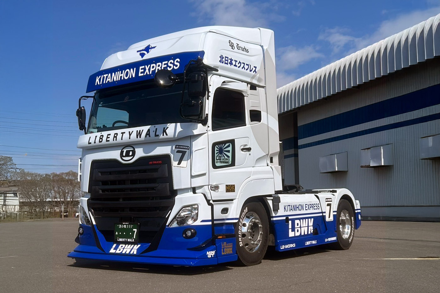 北日本エクスプレス株式会社様 UD QUON - LB Trucks JAPAN
