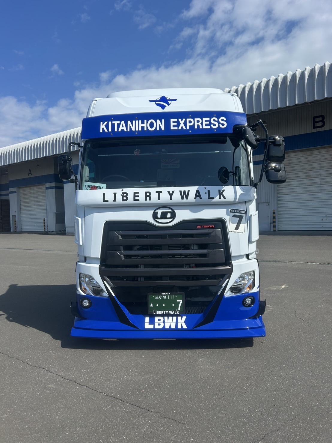 北日本エクスプレス株式会社様 UD QUON - LB Trucks JAPAN