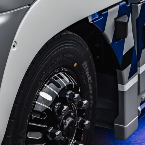 ⑦フロントマットガード左右2P (4軸用)